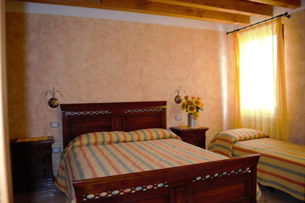 Agriturismo Colombarola Sona Ruang foto